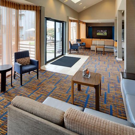 Courtyard By Marriott Atlanta Windy Hill/Ballpark Smyrna Exterior foto