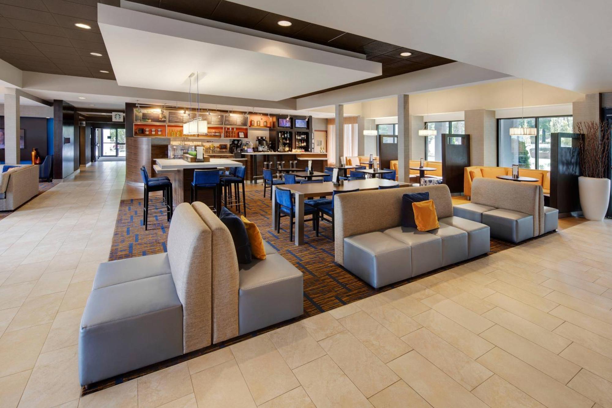 Courtyard By Marriott Atlanta Windy Hill/Ballpark Smyrna Exterior foto
